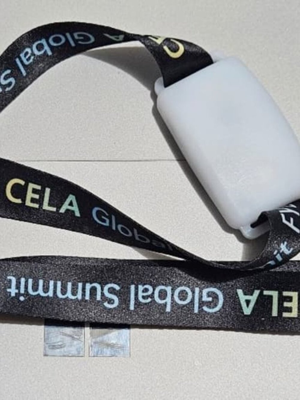 Crowdsync Bluetooth Low Energy (BLE) Beacon, Free Customized Microsoft Lanyard